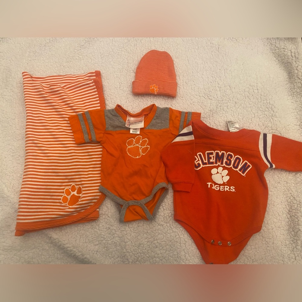 Clemson Tigers Baby Outfit Set in Orange